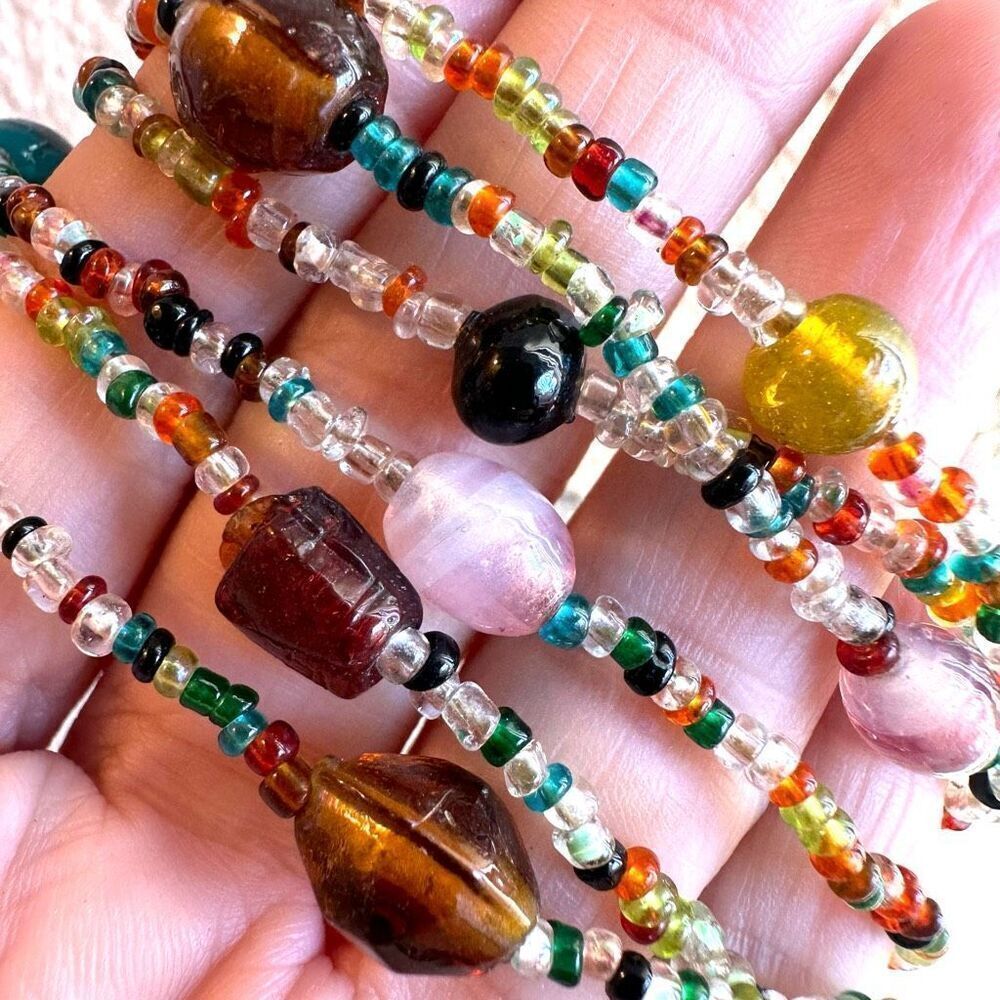 Colorful glass beaded long necklace - Picture 7 of 11